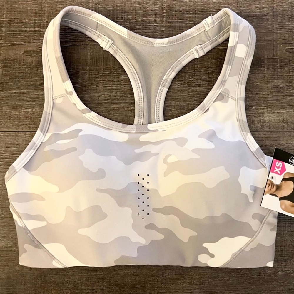 💞 New Women’s Size XS (0-2) Grey Camo Sports Bra